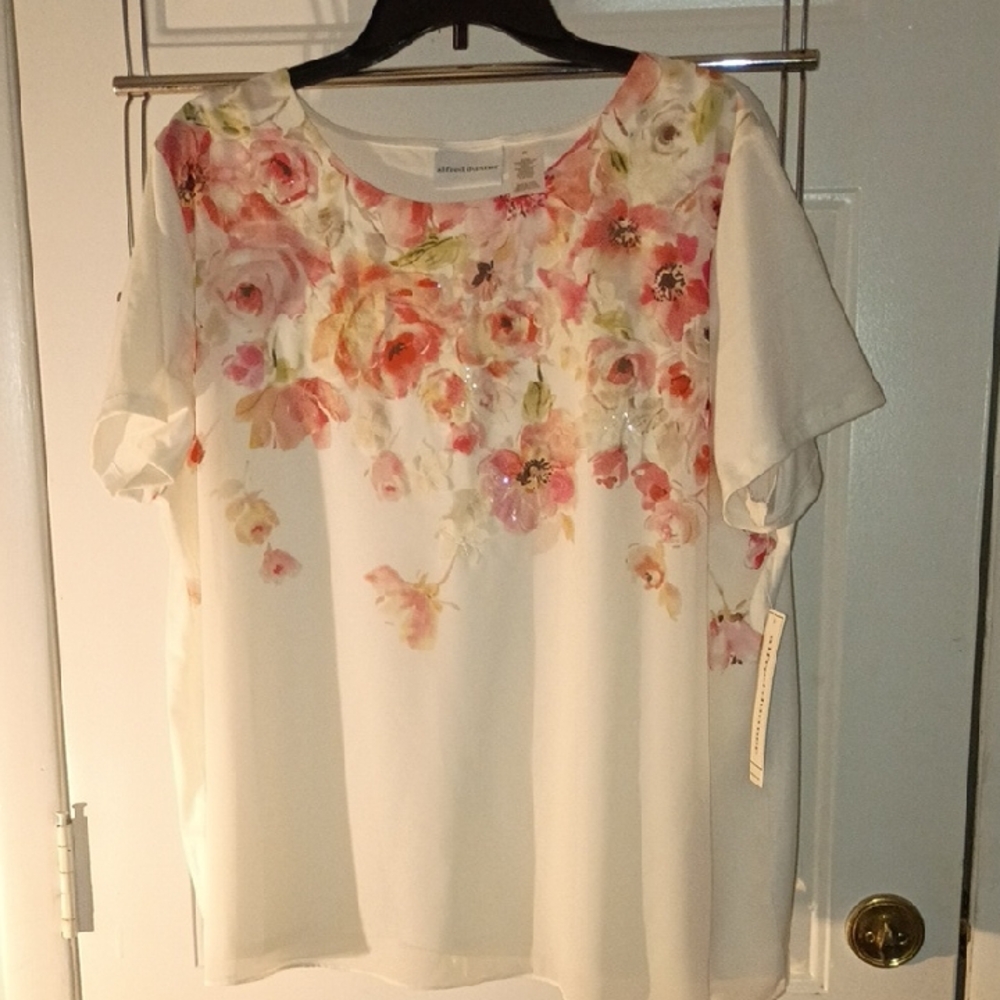 Alfred Dunner White and Pink Floral Blouse